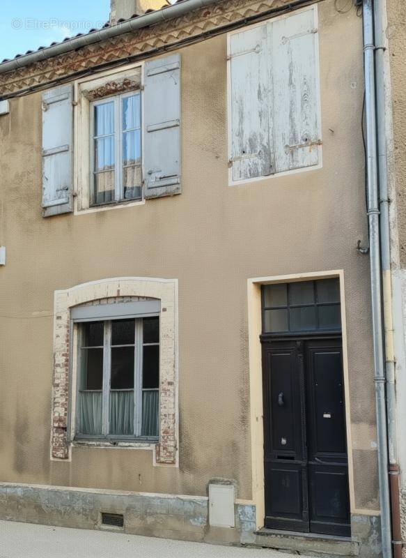 Maison à LE HOUGA