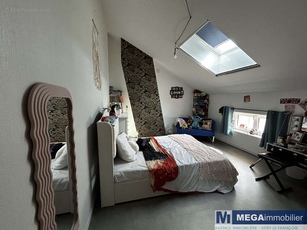 Maison atypique au cœur de Vitry le François - photo 9