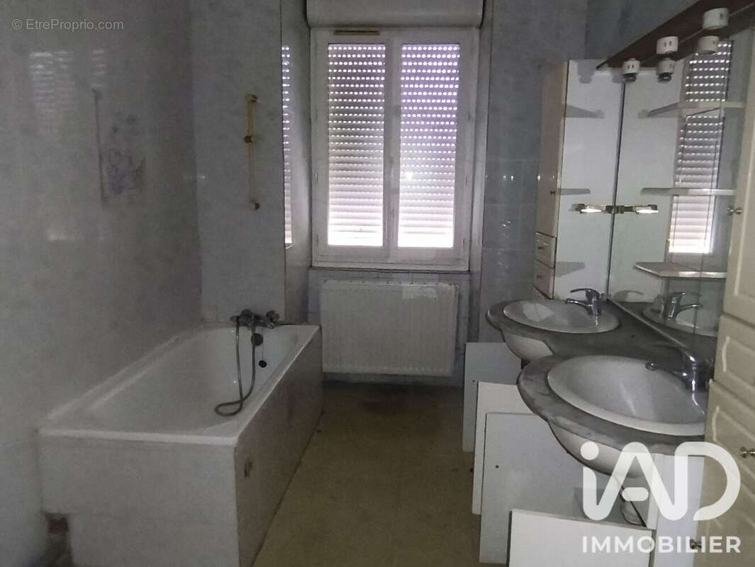 Maison 169 m² à Sepvret  - photo 8
