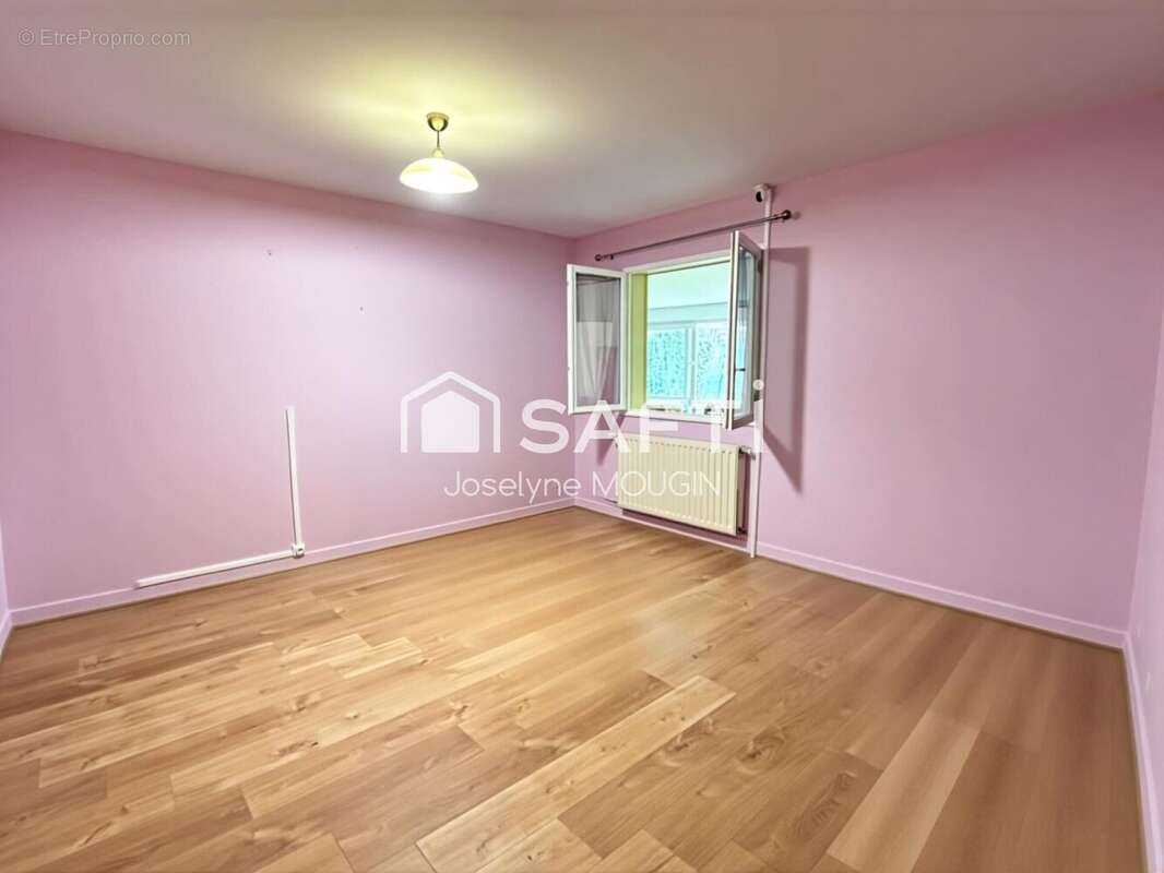 Photo 9 - Maison à SAINS-EN-AMIENOIS