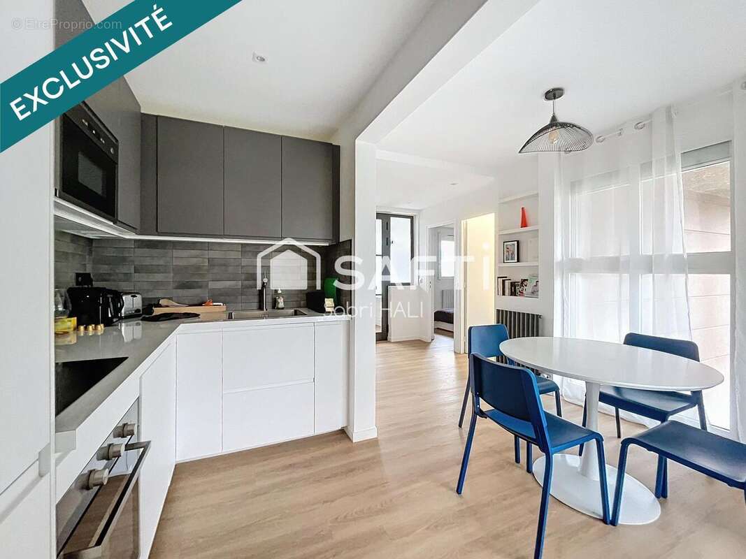 Photo 5 - Appartement à GENNEVILLIERS