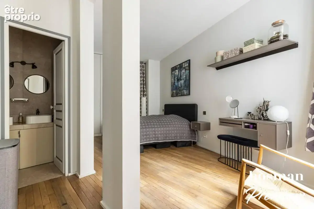 Paris XVIe – La Muette / OCDE – 4 chambres – Charme de l’ancien – Entièrement rénové - Profession libérale possible avec une ent - photo 8