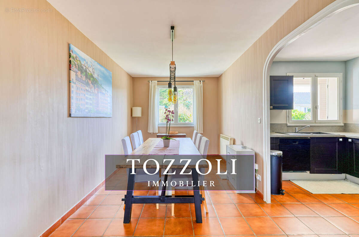 Maison à VILLEFONTAINE