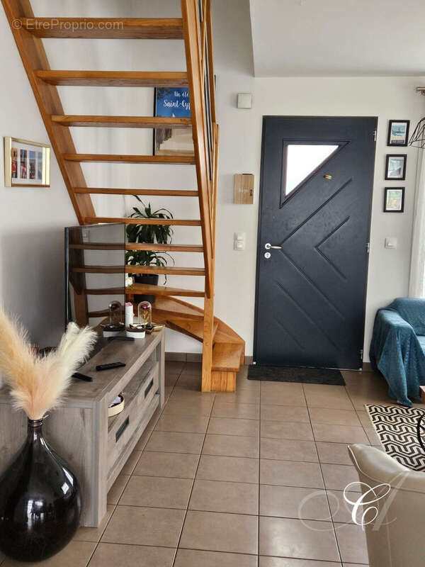 Entrée - Maison à PLEURTUIT