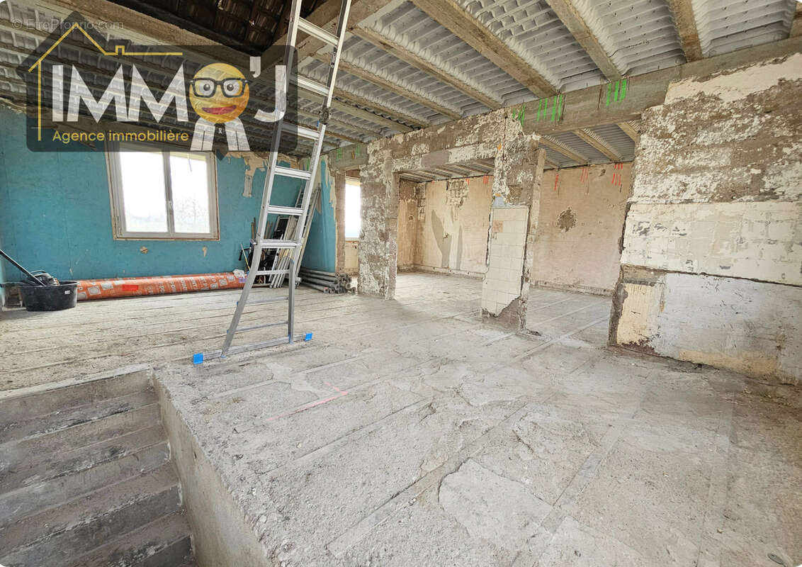 Maison à NEUVES-MAISONS