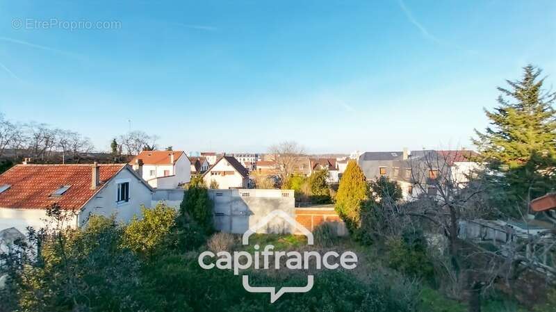 Appartement à MAISONS-ALFORT
