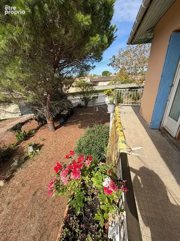 Ensemble Immobilier sur 2900m² de terrain - photo 4