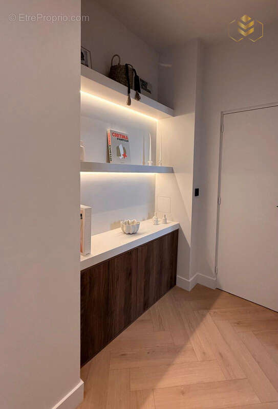 Appartement à CAP-D'AIL
