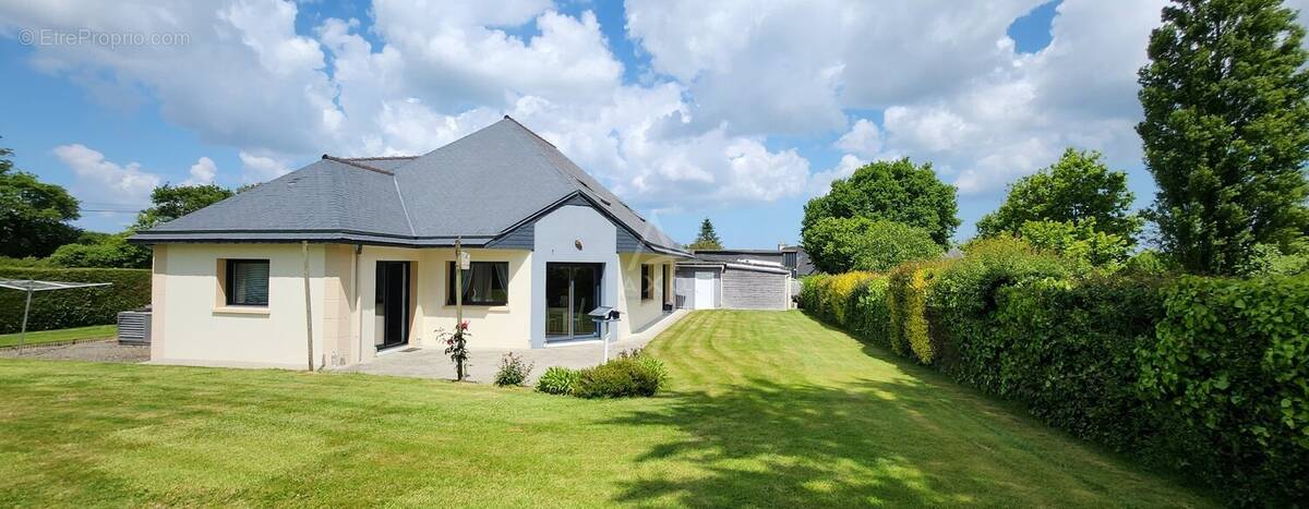 Maison à SAINT-JULIEN