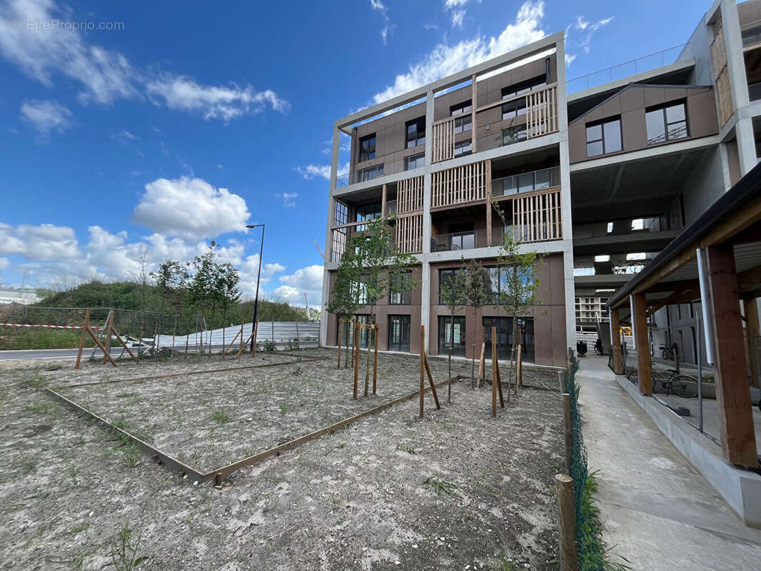 Commerce à BORDEAUX