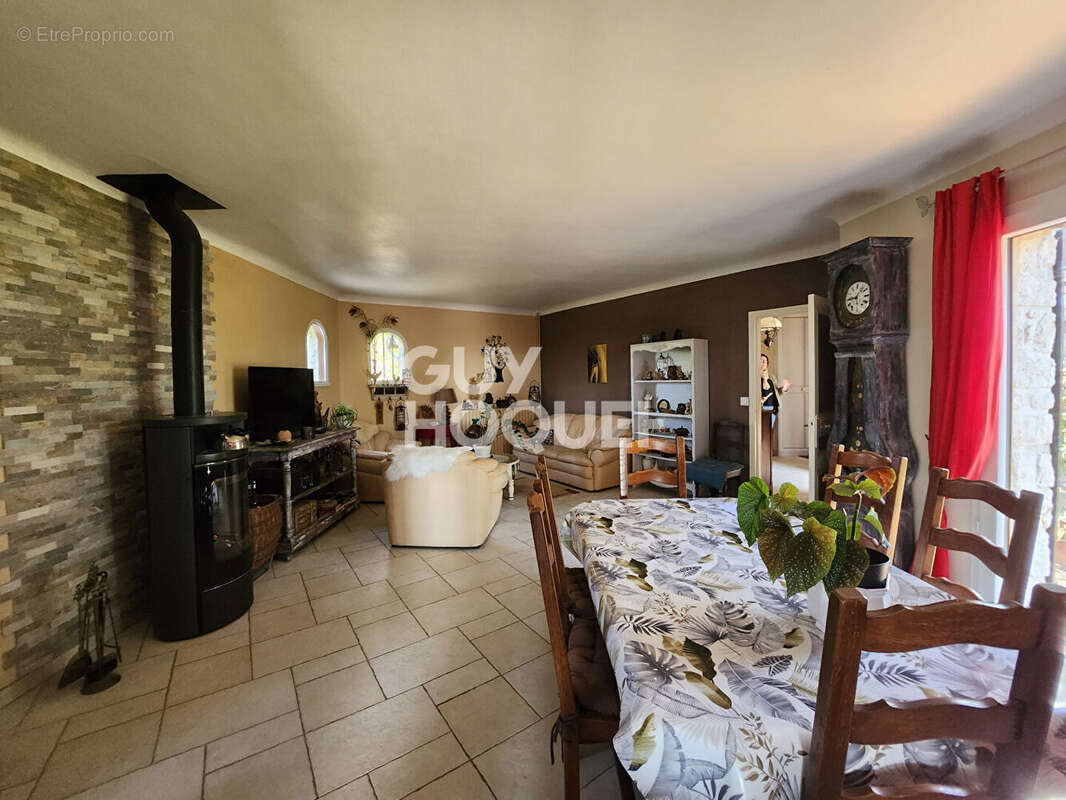 Maison à NOGENT-SUR-SEINE