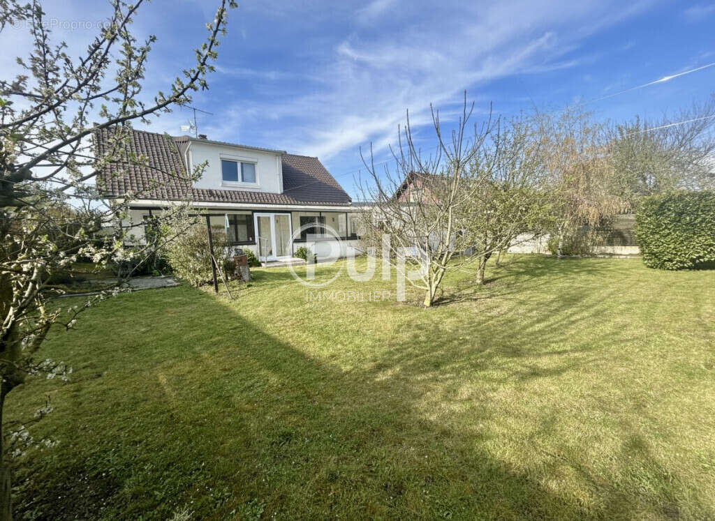 Maison à PELVES