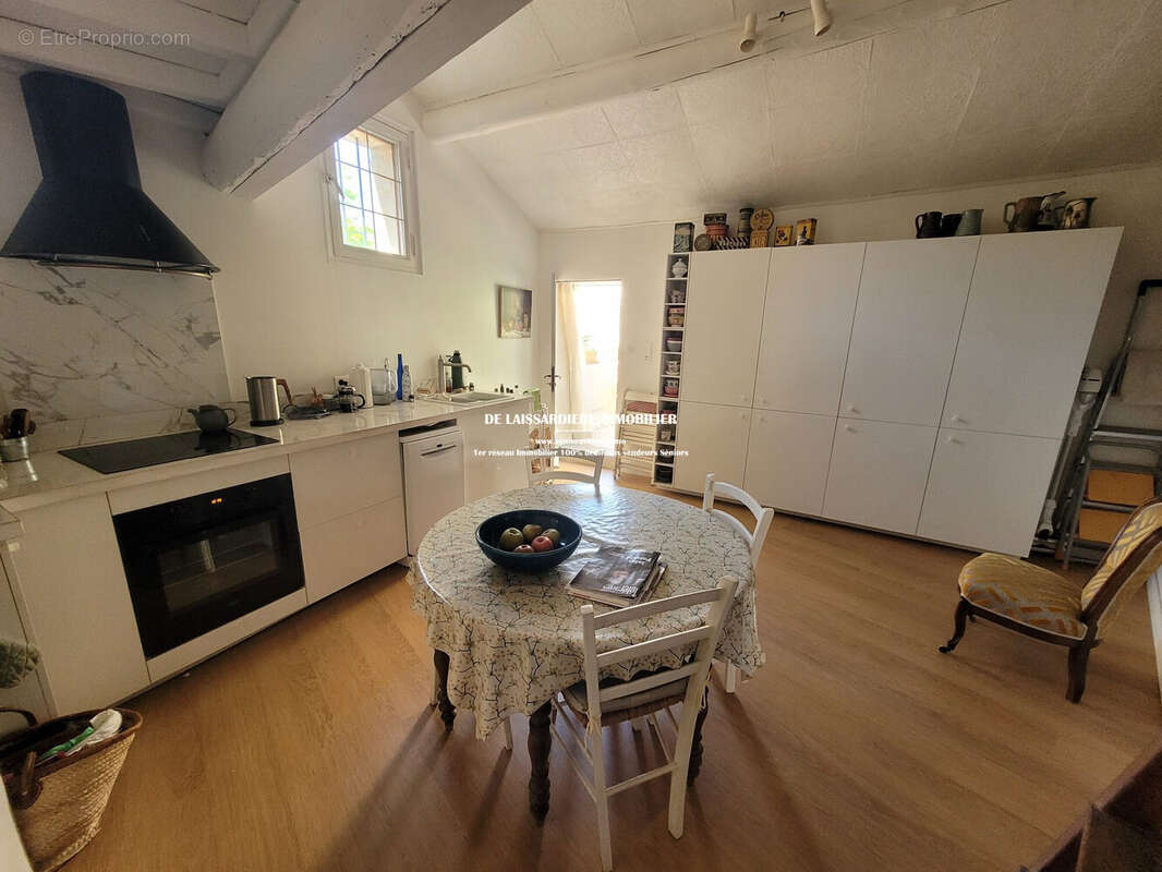 Appartement à UZES