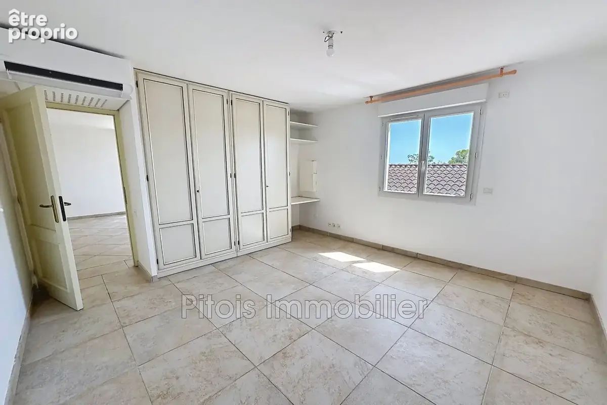 Appartement 62 m² à Grasse  - photo 4