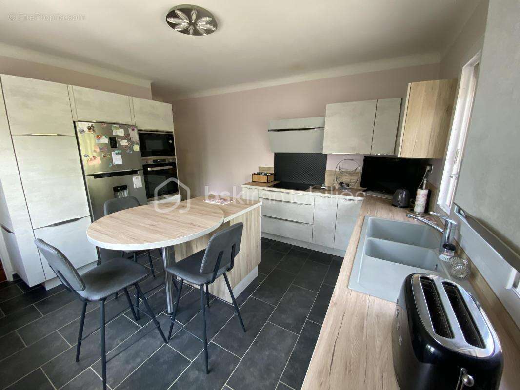 Maison 145 m² vivable de plain-pied avec 3 chambres - photo 4
