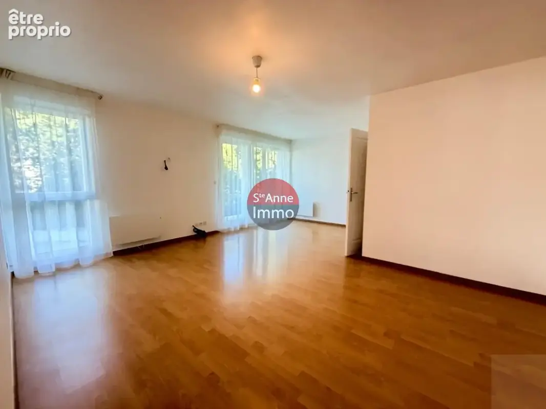 Amiens - appartement - 70 m2 - 2 chambres - balcon - parking - cave - photo 2
