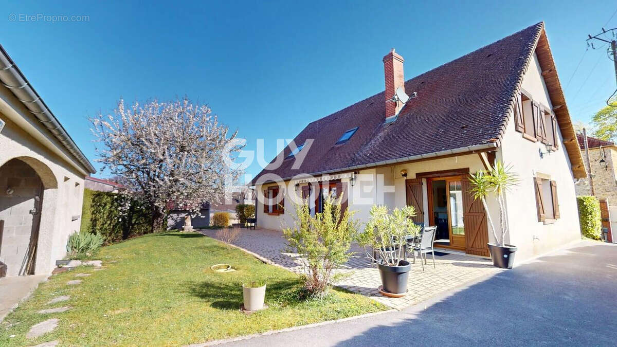 Maison à BOURSAULT
