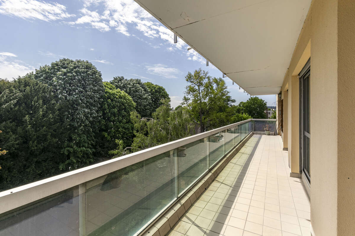 Appartement à SAINT-GERMAIN-EN-LAYE