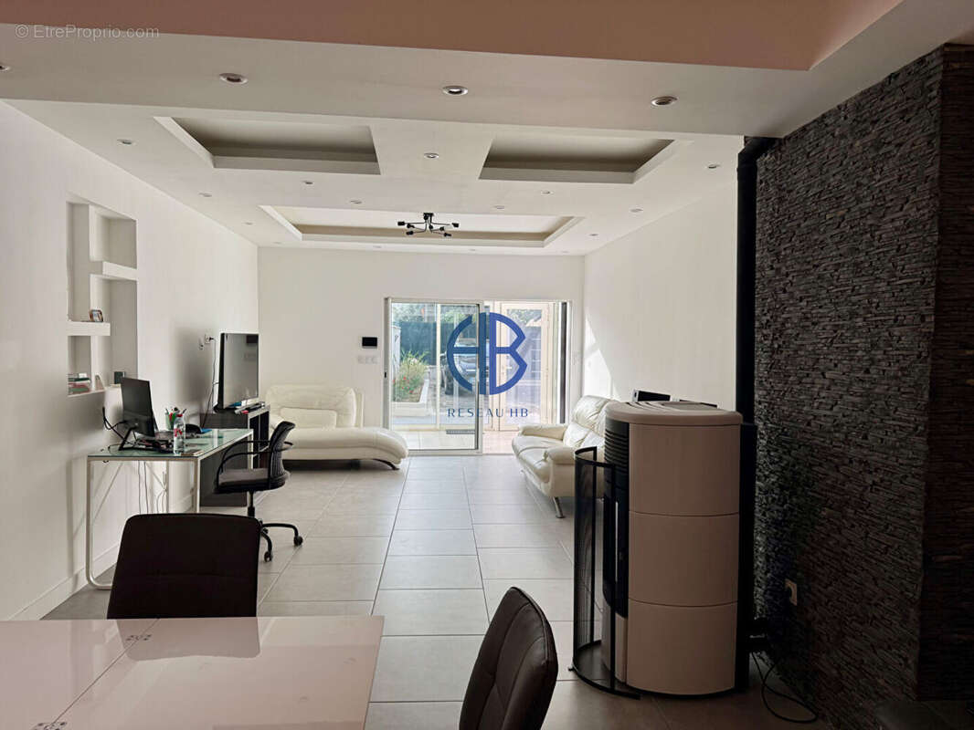 Maison à SAINT-PRIEST