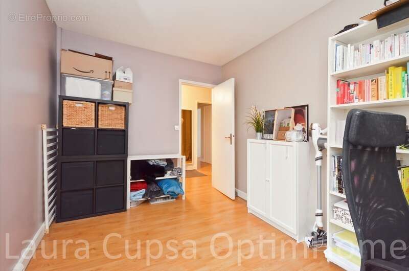 Appartement à BOURG-LA-REINE