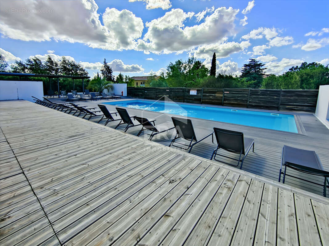 Appartement à EGUILLES