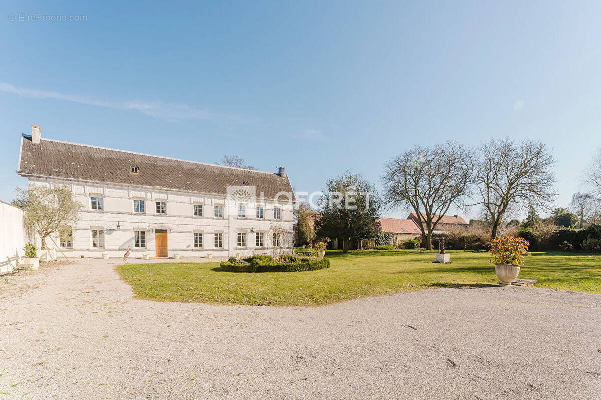 Maison à GOEULZIN