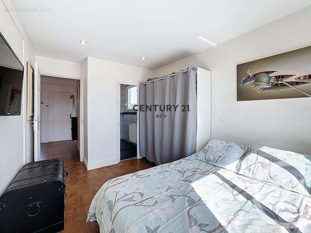 Appartement à MAISONS-ALFORT