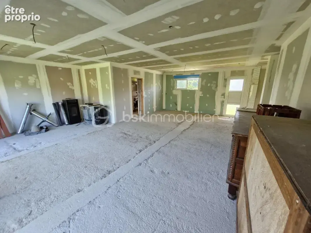 Charmante maison de 100m2 à finir de sublimer sur son terrain de 1985m2 à Menesplet - photo 2
