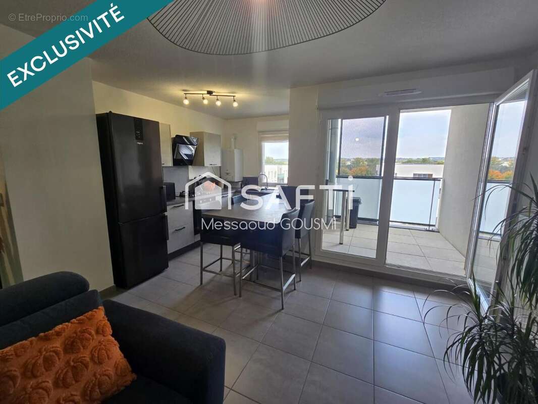 Photo 2 - Appartement à GIVORS