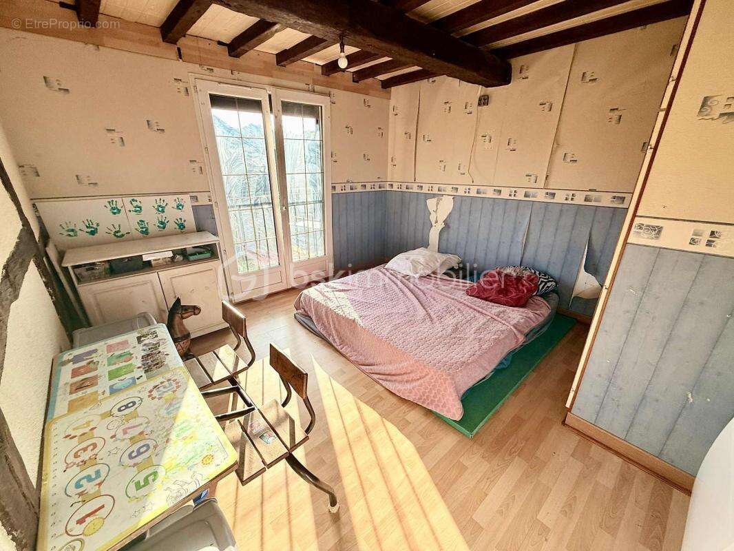 Maison à BERNEUIL-EN-BRAY