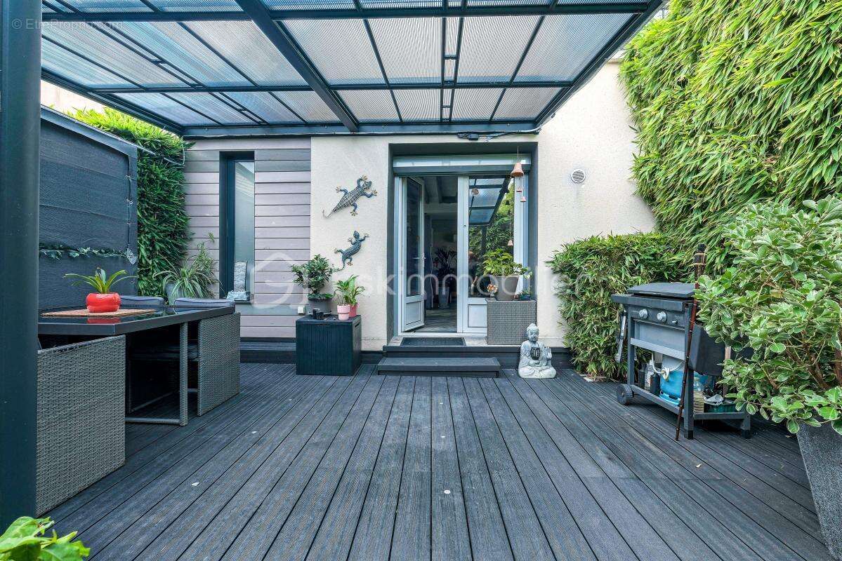 Maison à VILLEVAUDE