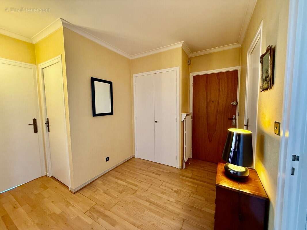 Appartement à ROMANS-SUR-ISERE