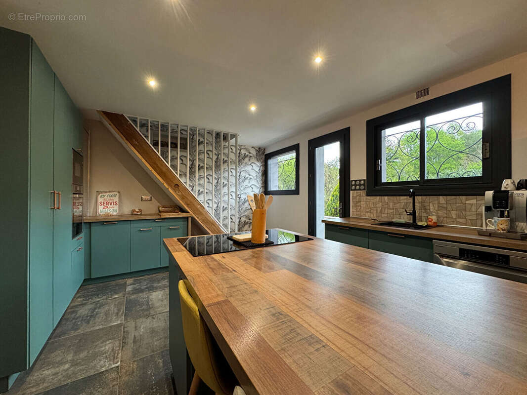 Maison à RAZAC-SUR-L&#039;ISLE