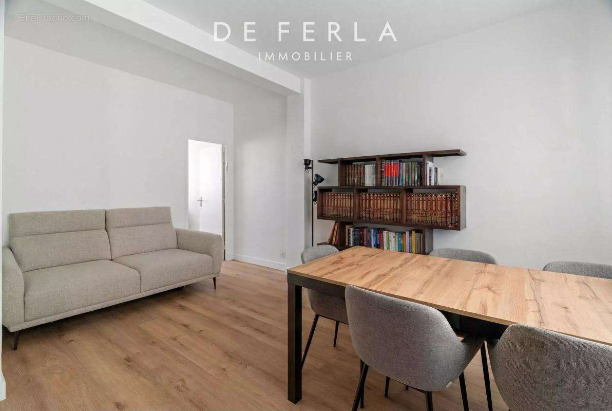 Appartement à PARIS-15E
