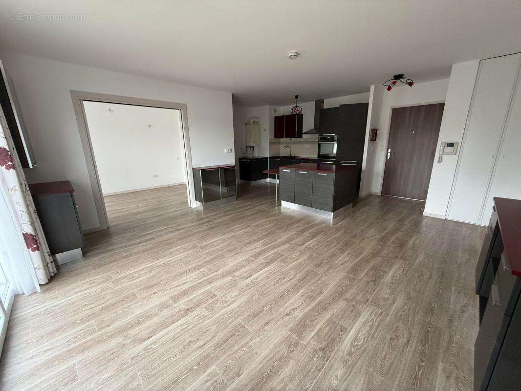 Appartement à SAINT-CYR-EN-VAL