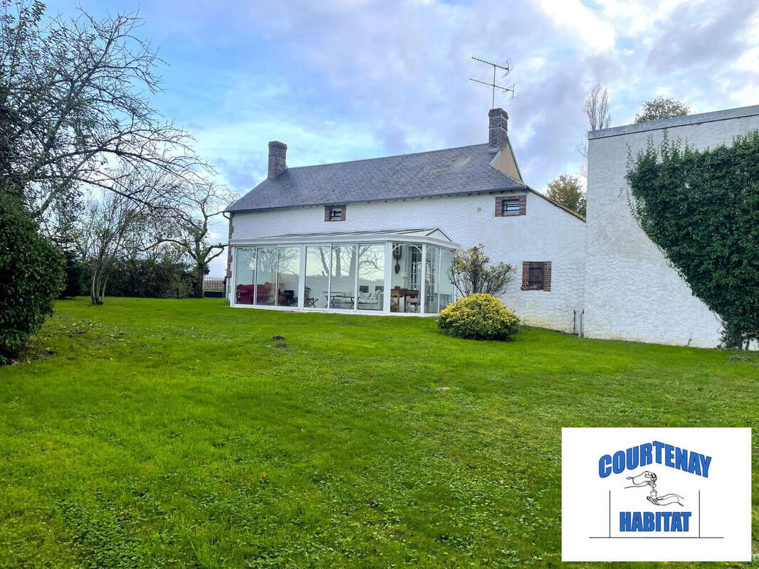 Maison à CHUELLES