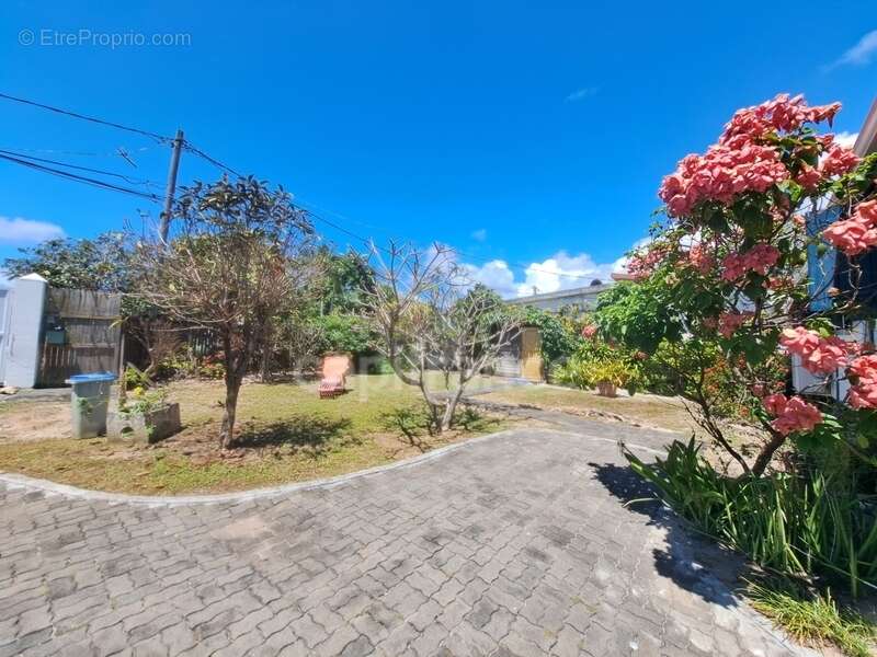 Maison à SAINTE-ANNE