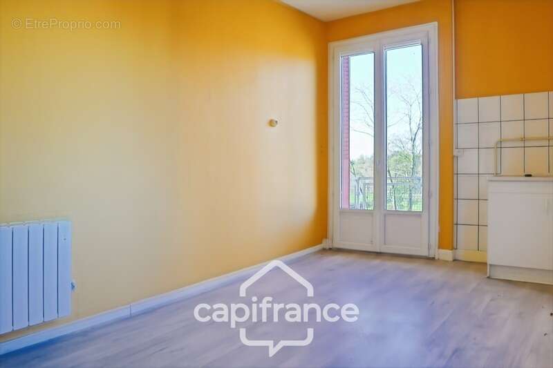 Appartement à PASLIERES