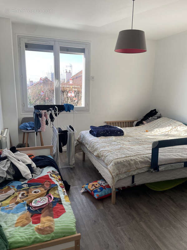 Appartement à NEUILLY-PLAISANCE