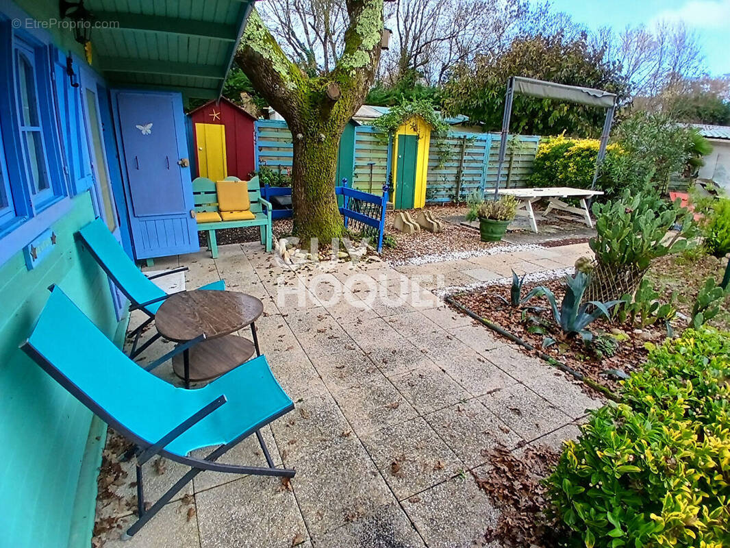 Terrain à SAINT-PIERRE-D&#039;OLERON