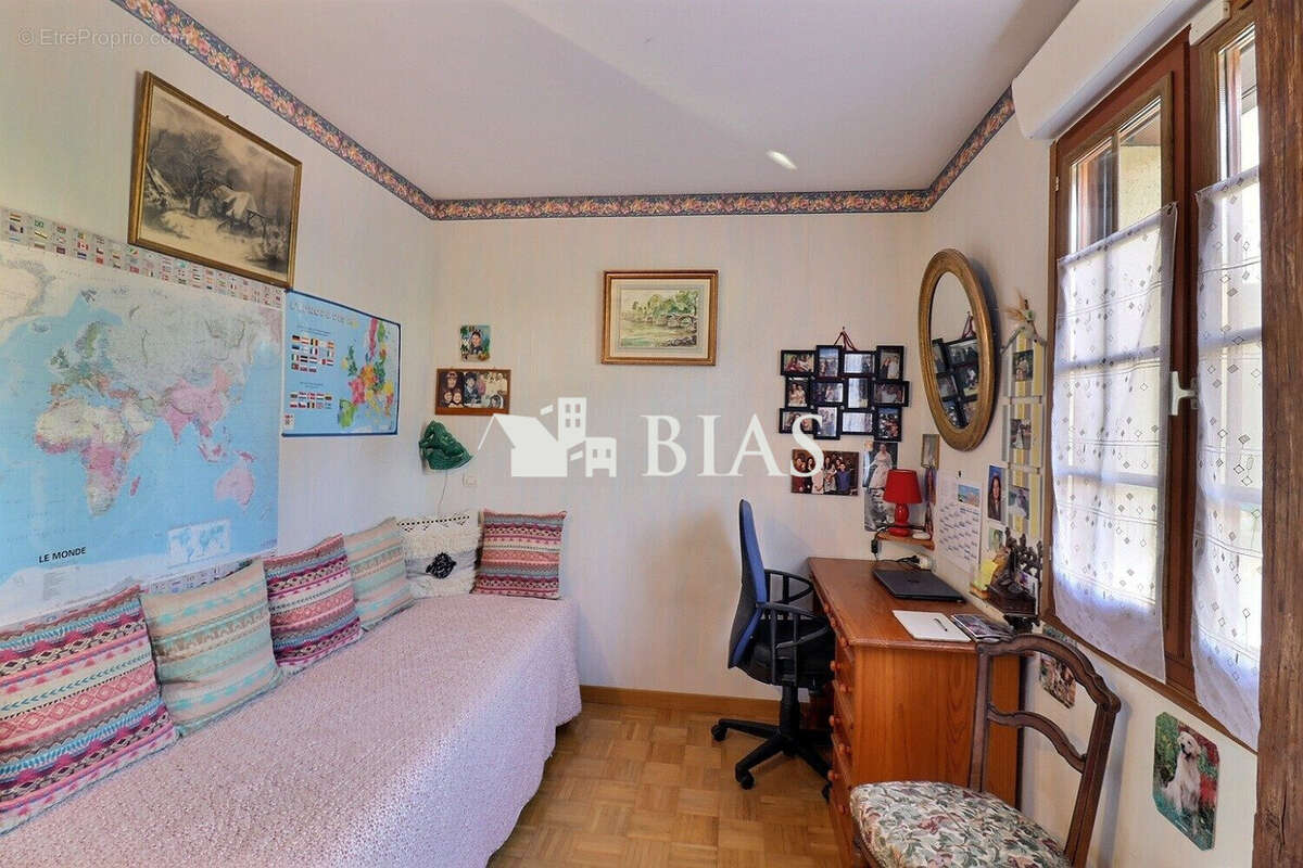 Maison à PONT-L&#039;EVEQUE