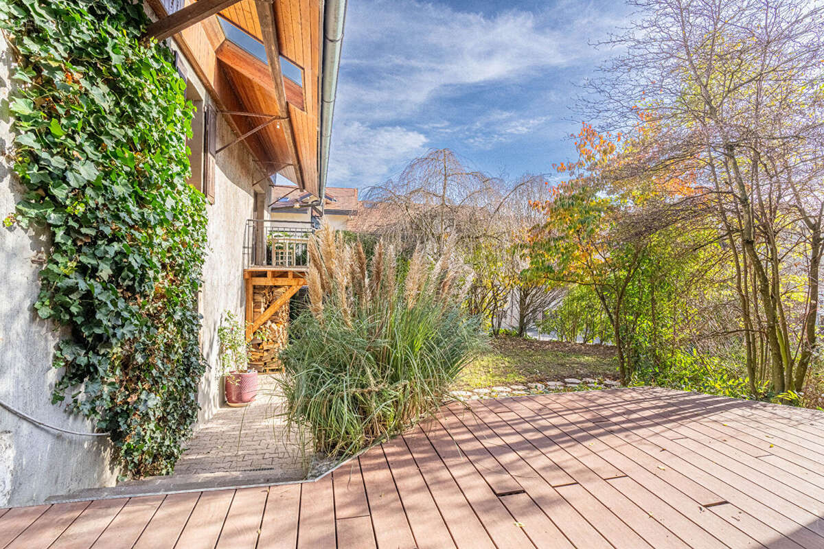 Maison à ALLONZIER-LA-CAILLE