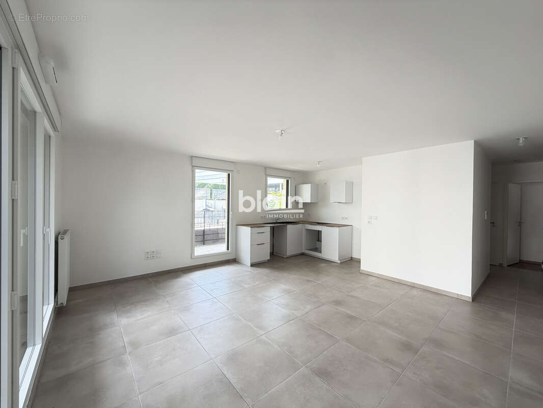A vendre T3 de 65 m2 avec 31 m2 de balcon   Centre de Voiron - photo 18
