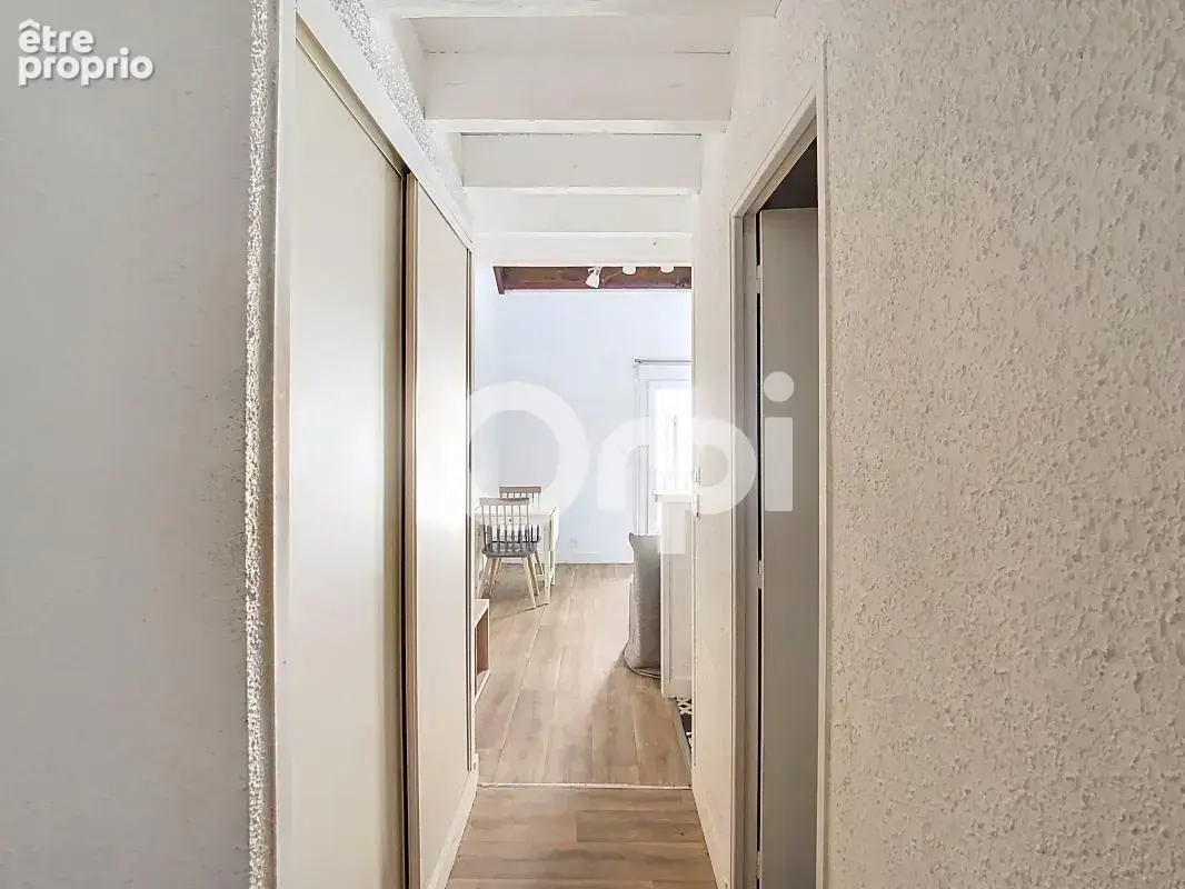 Appartement loué à vendre - Quartier Saint Georges - photo 5