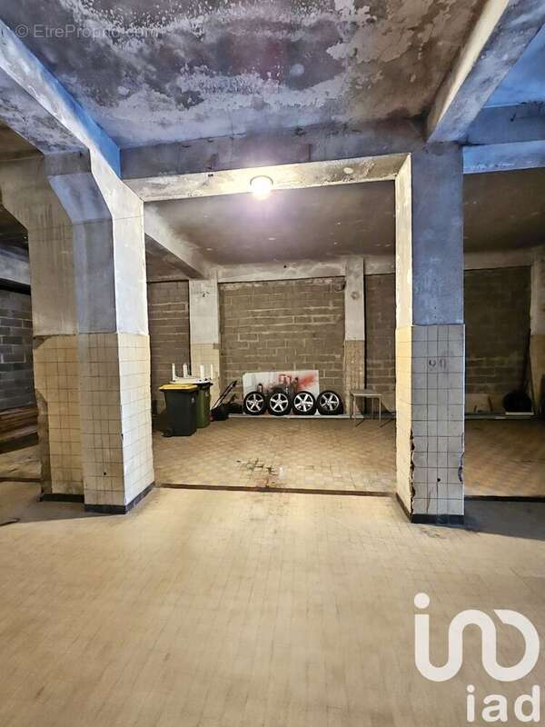 Photo 4 - Parking à NILVANGE