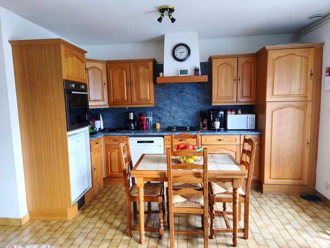Photo 2 - Maison à AIX-NOULETTE