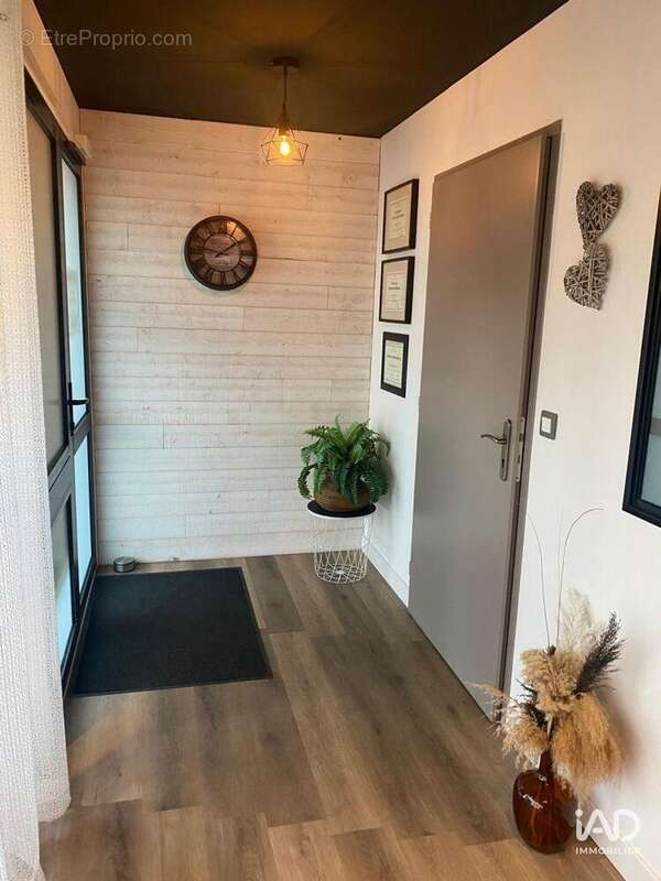 Photo 7 - Commerce à BRECH