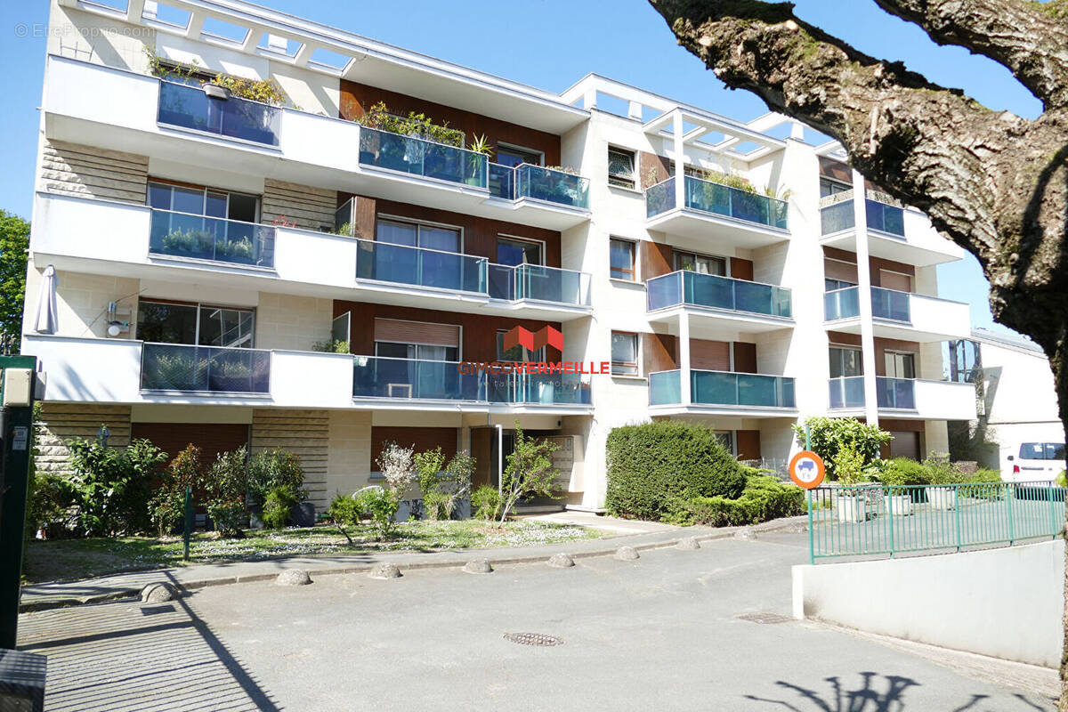 Appartement à RUEIL-MALMAISON