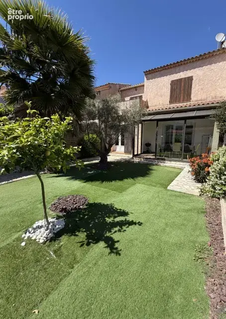 Maison à SIX-FOURS-LES-PLAGES