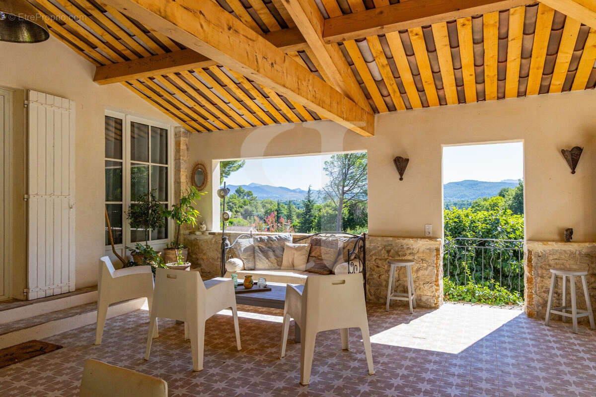 Maison à VAISON-LA-ROMAINE